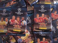 Panini Adrenalyn XL Champions League 13 / 14 - 25 BOOSTER Tüten -- 150 Karten