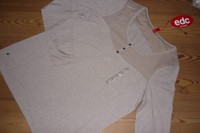  Schönes SHIRT mit Spitzenpasse -  Gr. M - Esprit - NEU!!