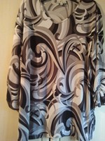 Shirt grau bis schwarz  Gr.M