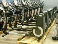 Life Fitness Crosstrainer 95x Inspire Elevation Serie  ! TOP Zustand! 