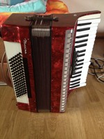 Akkordeon, Marina, RS, Royal
