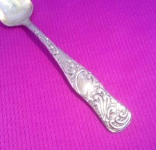 New listing
Holmes & Edwards Triumph Fruit Spoon Silverplate Flatware 1890 aka Opal Nice