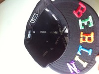 New Era BERLIN 59Fifty Fitted Cap - schwarz rot blau 7 ¼ wie NEU Limited Edit