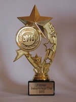 Geschenk-Pokal "Dicker Stern" mit Wunschgravur (Geburtstag, Weihnachten etc.)