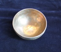 Klangschale gehämmert 495 Gramm