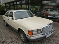Mercedes-Benz 300 SD W126