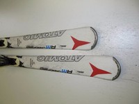 KK1546 Ski Carvingski gebraucht Atomic Am Variofiber mit Atomic Bindung 145cm