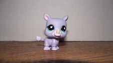 Littlest Pet Shop #1908 Rhino Rhinoceros Purple With Aqua Blue Eyes Hat Extras