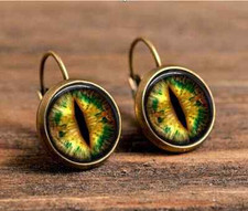 1 pair green dragon eyes bronze Glass cabochon18 mm Lever Back Earrings #427