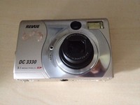 Digital Kamera Foto Apparat Revue DC 3330 3,1 Megapixel m. schwarzer Stoff Hülle