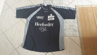 ein spieler trikot von tbv lemgo  zereike 