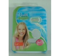 Gillette Venus Embrance Rasierer + Handspiegel