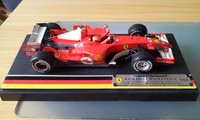 Ferrari 248 F1 Michael Schumacher " Danke Schumi "  1:18 HOT WHEELS RACING 