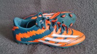 Adidas Fussballschuhe UK 8 US 8,5   EU 42  JP 260