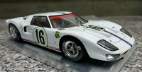 Slotcar 1:24 Ford GT 40