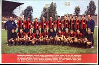 Eintr. Frankfurt--Mannschaftsfoto--Fussball--Zeitungsausschnitt von 1967-rot-
