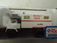 Roco 1419 Unimog S DLRG Taucherwagen in OVP Sammlung (3)