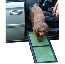 Pet Gear Travel Lite Bi-Fold Half Ramp for Cats and Dogs up to 200-pounds, New