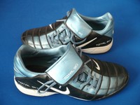 NIKE Total 90 II TF Jr (302238-014) Fußballschuhe, Multinocken, Gr. 37,5 TOP!