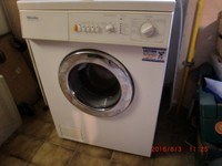 Miele Novotronic W 718 - Waschmaschine - 5 Kg - 1400 U/min 