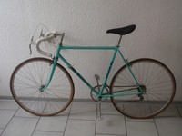 Bianchi Rennrad mit Campagnolo Schaltung & Kenda Reifen - Vintage Sammler Retro