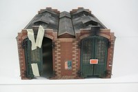 für LGB--Lokschuppen 2- ständig  / 1 T 309