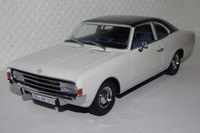Opel Rekord C Coupe 1966 weiß/blau Resin 1:18 Minichamps neu + OVP 107047021