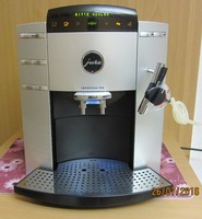 Jura Impressa F90 Silber 16 Tassen Kaffeemaschine in gutem Zustand