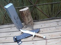 Nieto-Bowie, AN.58, Olivenholz-Griff, braune Lederscheide