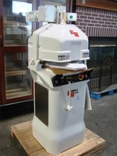 Erika Record Ep 11/31 Rh/Rd 36 Part Automatic Dough Divider With Rounder