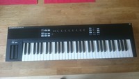 Native Instruments Komplete Kontrol S61