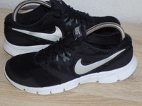 Nike Flex Sportschuhe Gr.38,5