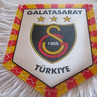 GALATASARAY TYPE 1  Wimpel,Fanion,BANNER, Pennant  8x10 cm mit fransen 