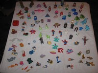 Figurenpaket Konvolut ca. 100 verschiedene bunt gemischt - Kunststoff  - Figuren