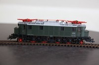 Trix 22172 E-Lok BR E17 DB Epoche III , flaschengrün in OVP