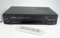 DAEWOO SD-7800B 6-HEAD VHS VIDEORECORDER / DVD PLAYER + FERNBEDIENUNG