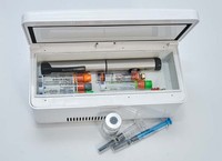 Tragbare Insulin Mini Cooler Kühl gekühlte Medizin Reefer Kühlschrank 2-8 ° C