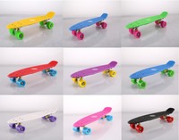 22" RETRO SKATEBOARD KINDER KOMPLETT FUNBOARD DECK KUNSTSTOFF 