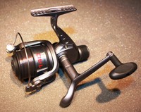 Spro Boxxer Spin BX 140 RD Angelrolle incl. Schnur Rolle für Rute Neues Modell