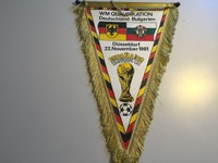 Deutschland Bulgarien XL Wimpel  BRD Versandkostenfrei ca 40x27  cm Metallkette