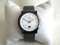 Junghans Mega Ceramic Funkuhr 17/1012