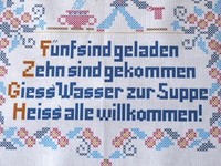 Fünf sind geladen zehn sind gekommen gieß Wasser  Geschirrtuch Halbleinen KÜCHE