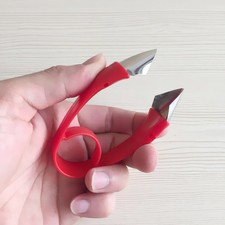 1PC Hot Strawberry Tomato Tool Fruit Kitchen Apple Stainless Steel Remover Red