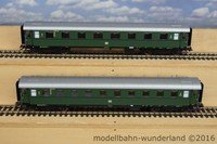 Roco H0 KONVOLUT 2x Einheits-Schnellzugwagen Ep.III dunkelgrün 45661 45662 KKK