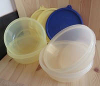 TUPPERWARE Große Hitparade - 4 Schüsseln Set - Behälter rund m. Deckel B 26 B26