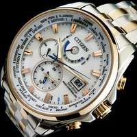 CITIZEN ECO-DRIVE FUNK SOLAR WORLDTIME ALARM GMT SAPHIR HERREN UHR AT9034-54A