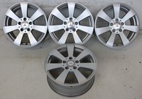 4 x Mercedes Benz C Klasse W204 Alufelgen 7J x 16 Zoll ET43 A2044011102