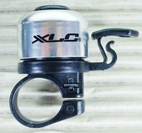 KLINGEL GLOCKE MINIGLOCKE XLC DD-M06 - SILBER - Montage an Lenker mit Ø 22,2 mm