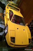 FERRARI F40 gelb   1:8 POCHER  - TOP ZUSTAND