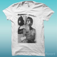 T-SHIRT " ROCKY BALBOA AUSBILDUNG TRANING PUNGIBALL " VINTAGE WEIß